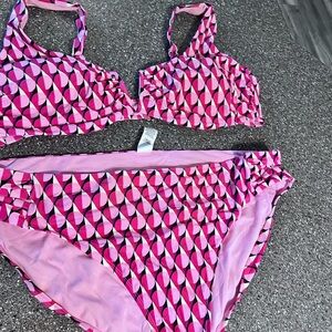 Pink Geometric bikini PLUS Swim Set